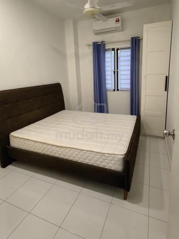 Medium room at setia permai 1 1