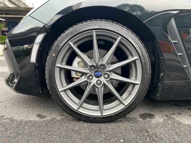 Recon 2023 Subaru BRZ 2.4 / 5A / LIKE NEW - 4