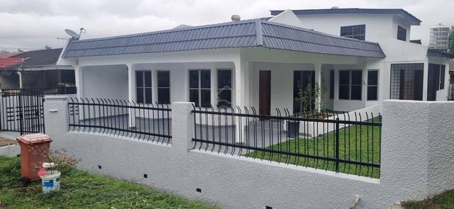 Corner House PJ Section 4 Jalan Templer/Penchala, Assunta Hospital 1