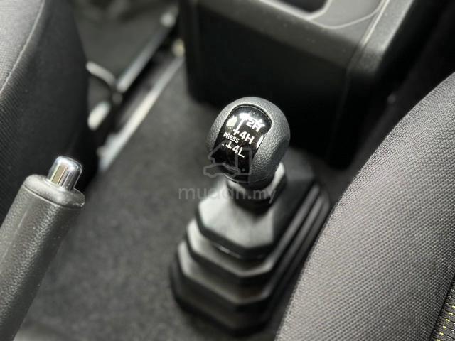 2023 SUZUKi JIMNY - 5
