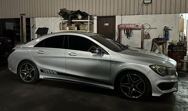 2013 Mercedes Benz CLA250 2.0 AMG 4 MATIC (CBU) - 2