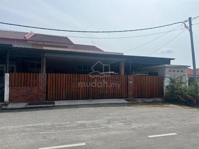Rumah Semi-D untuk di jual. 1