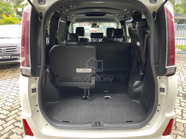 2020 Toyota NOAH 2.0 Si wxb Murah - 5