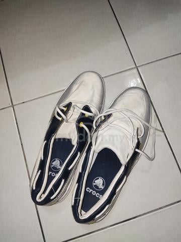 Crocs Shoes - photo 6 of 6