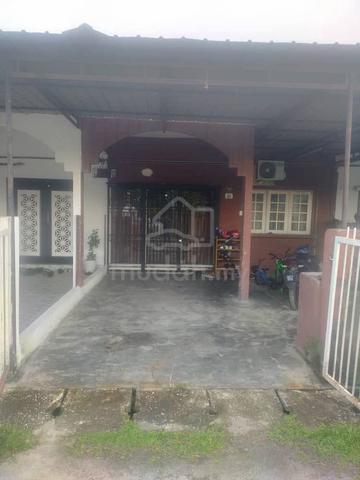 Single Storey Terrace House Taman Dahlia, Kg Delek Kanan, Klang 1