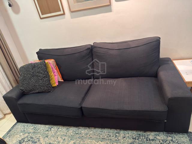 3-Seater for Sale (as-is) - photo 2 of 2