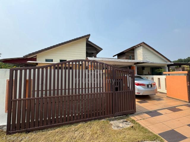 Single Storey Semi-D at Tasik Utama Ayer Keroh 1