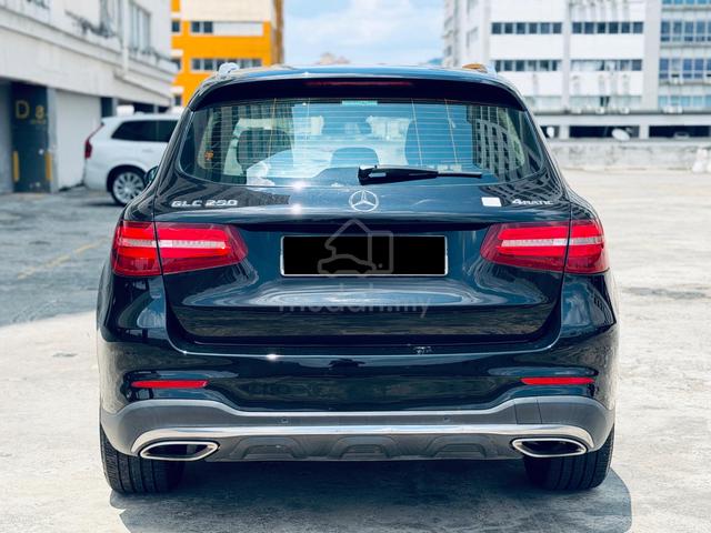 2018 Mercedes Benz GLC250 Panoramic Burmester 35K - 5