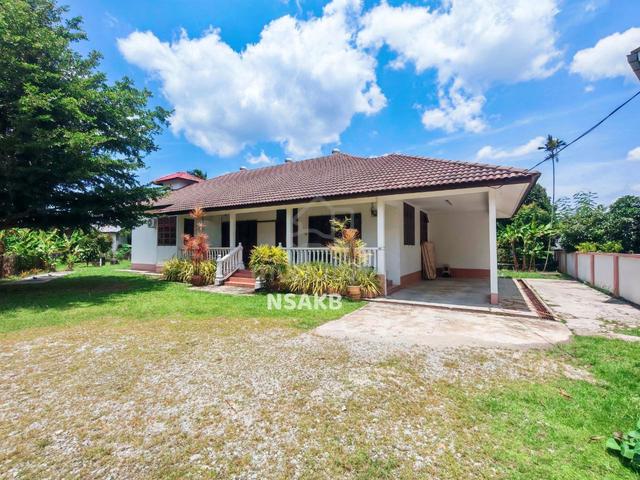 BANGLO TANAH LUAS 8998KPs TAMAN DESA KUJID, PANJI KOTA BHARU 1