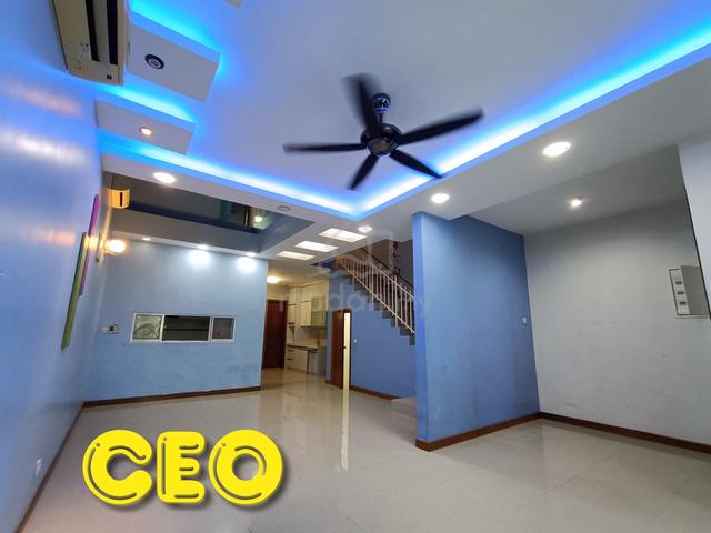 Exclusive| Full Renovated 3 Storey Terrace @ Jalan Haji Ali | Jelutong 1