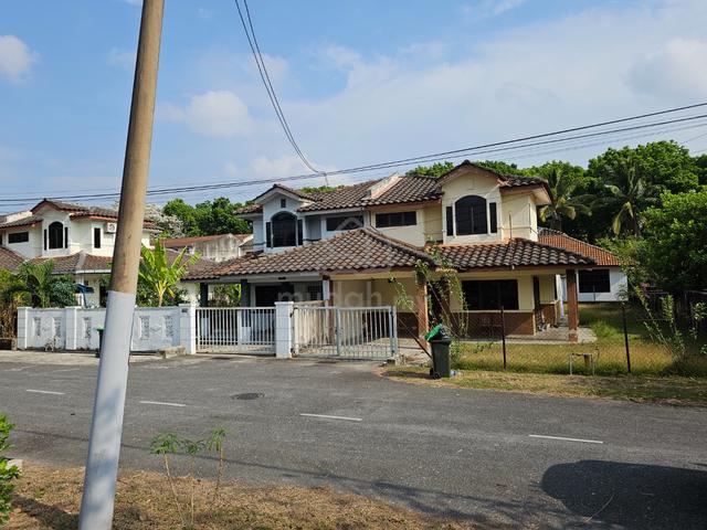 Taman Mahsuri Semid 1 Setengah Tingkat Belakang Shell 1