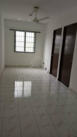 Taman Kepong Indah Flat 1
