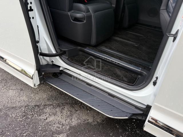 2025 Toyota VELLFIRE 2.4 Z PREMIER,19 km, Black in - 4