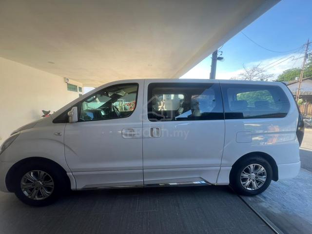 2018 Hyundai GRAND STAREX 2.5 ROYALE PREMIUM - 3