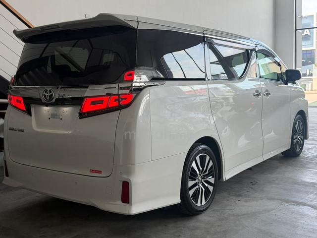 2021 Toyota VELLFIRE 2.5 ZG 2PD 7STR 52K KM - 2