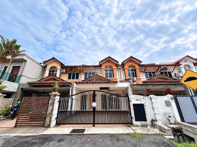 Teres 2 Tingkat, Taman Mutiara Subang, Batu 3 Shah Alam. 1