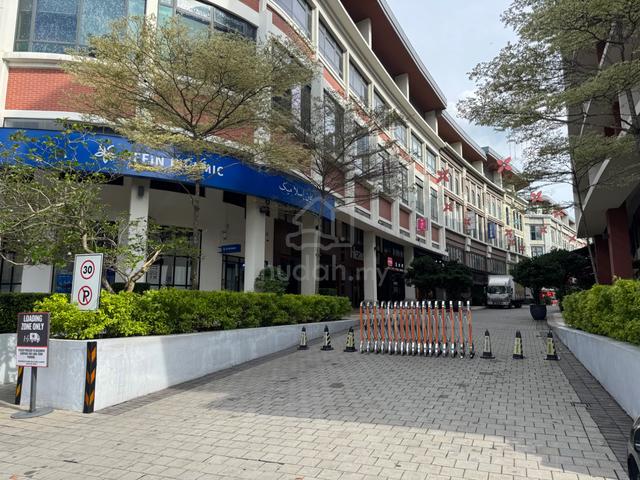 Ground Floor Corner Shop, Plaza Arkadia, Desa Park City, Kuala Lumpur 1