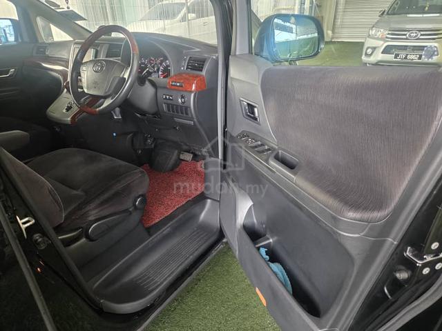 2010/2015 Toyota VELLFIRE 2.4 Z (A) - 4