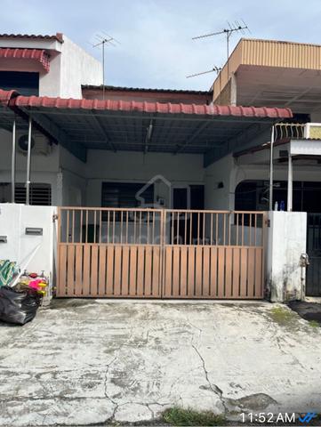 Freehold Medium cost 2 Sty house at Tmn Cempaka Ipoh 1