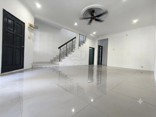 Bandar Puteri Klang Reno 1