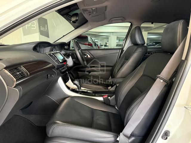 Honda ACCORD 2.4 FACELIFT KEYLESS P/START WARRANTY - 5