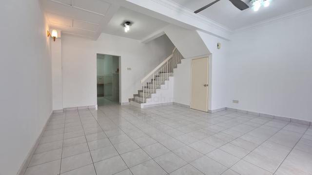 2 Storey 1250sf Car Porch Kitchen Up Full Extend Bukit Puchong Utama 1