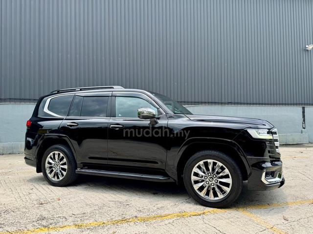 2023 Toyota LANDCRUISER 3.4 ZX MODELISTA BLACK SET - 3