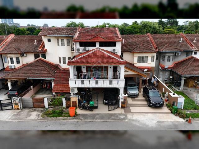 FULL RENOVATED & EXTEND 2.5 Storey Terrace, Taman Aman Putra, Puchong 1