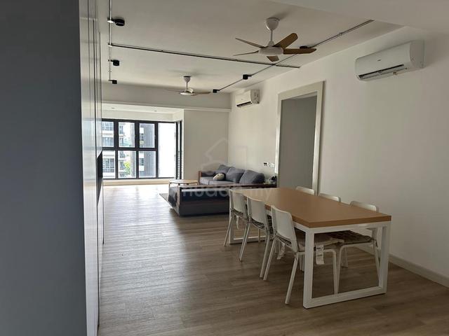 Royalle Condominium 1