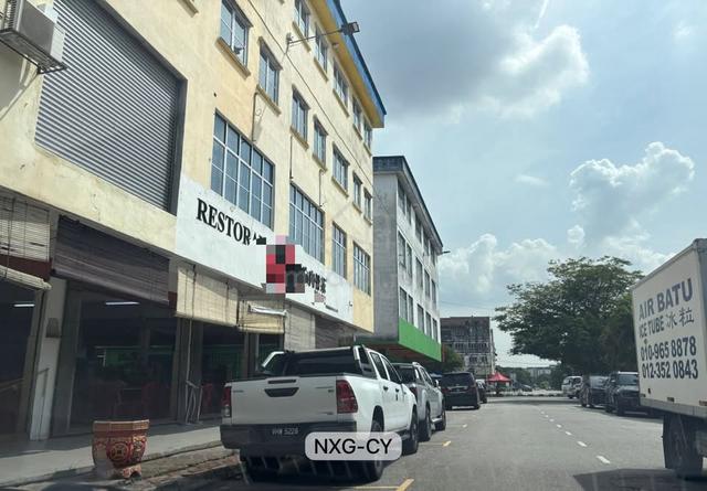 Taman Sentosa Yusuf Shahbudin Ground Floor 22x75 Good Condition 1