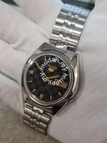 Vintage Seiko 5 Automatic Day - Date (Arabic Day) - Watches & Fashion  Accessories for sale in Bandar Sunway, Selangor