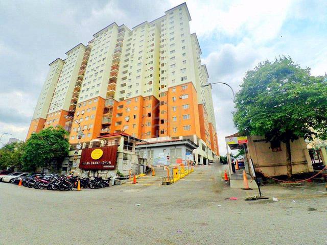 Selesa I-Resort Apartment 1