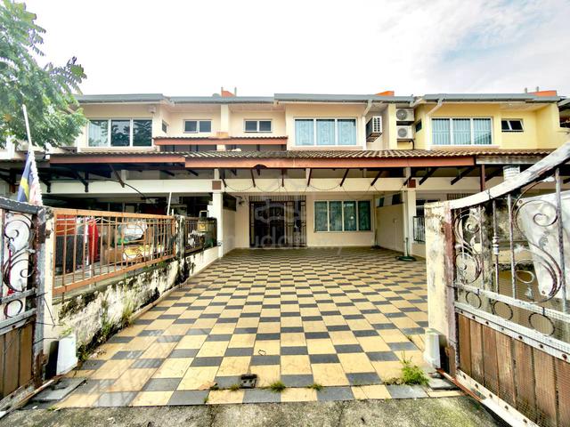 2 Storey Terrace Jalan Sepah Puteri Seksyen 5, Kota Damansara Selango 1