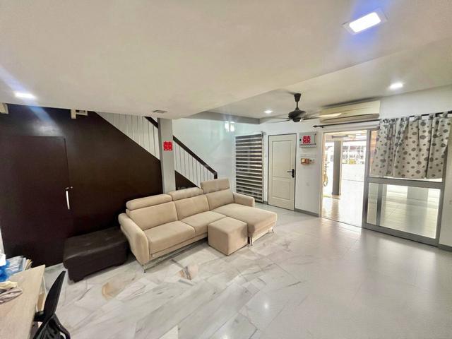 RENOVATED CANTIK 2 Storey unit at Bandar Baru Selayang 1