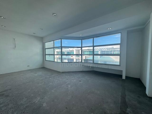 Metro Town | 2nd Floor | Intermediate | Bare Unit | Iramanis | Lintas 1