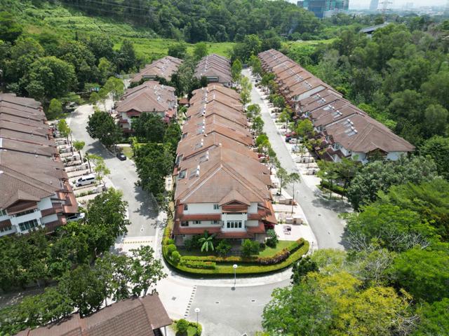 Tropicana Townhouse For Sale 1