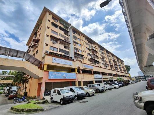 Pangsapuri Putra (Bandar Putra Permai) 1