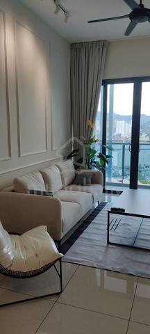 Queens Residences Q1 @ Queens Waterfront 1
