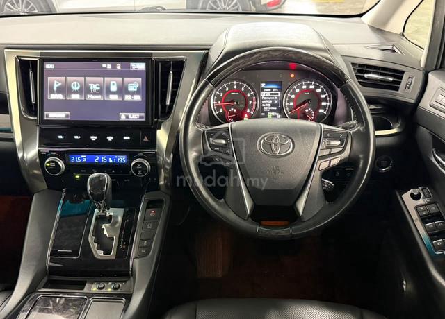 Toyota VELLFIRE 2.5 ZG PILOT SEAT SUNROOF BANK 8Y - 5