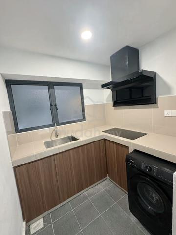 Residensi Max 1