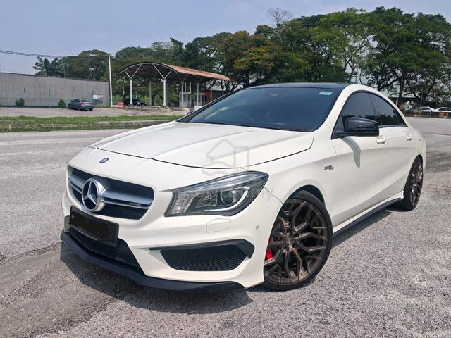 2015 Mercedes Benz CLA-CLASS 2.0 45 AMG (CBU) - 1