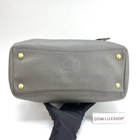 Preloved Prada Grey Bauletto Boston Bag GHW - photo 5 of 6