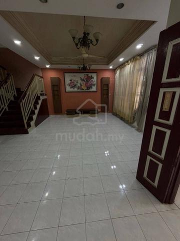 Setia Indah Double Storey Terrace Basic Renovate For Sale 1