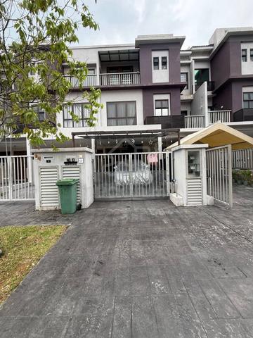 The Strata, Bandar Puteri Bangi 1
