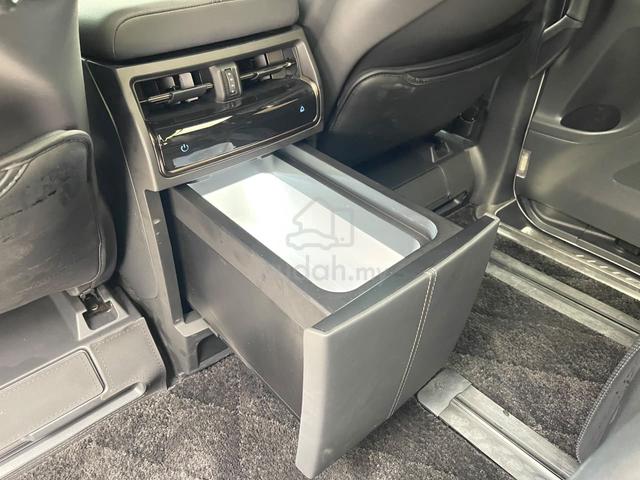 2024 Toyota VELLFIRE 2.4 Z PREMIER COOLBOX S/STEP - 4