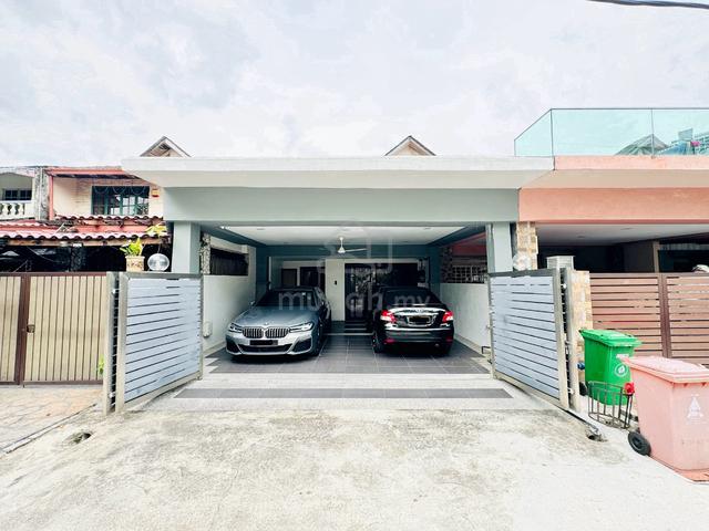 FACING OPEN! FULLY RENOVATED 2 Sty Taman Desaria, PJS 5, Petaling Jaya 1
