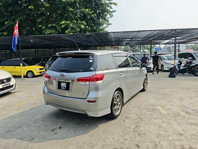 2013 Toyota WISH 1.8 (AUTO) - 3