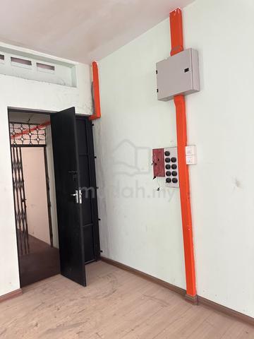 OCTAGON Ipoh, Jalan Theatre Double Storey Shop To Let 5