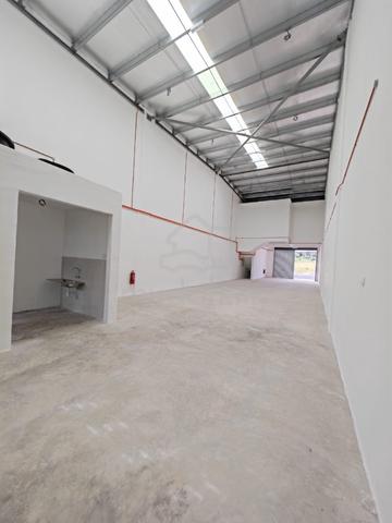 Stellar Park Indahpura Kulai Terrace Factory 24 X 118 ready move 1