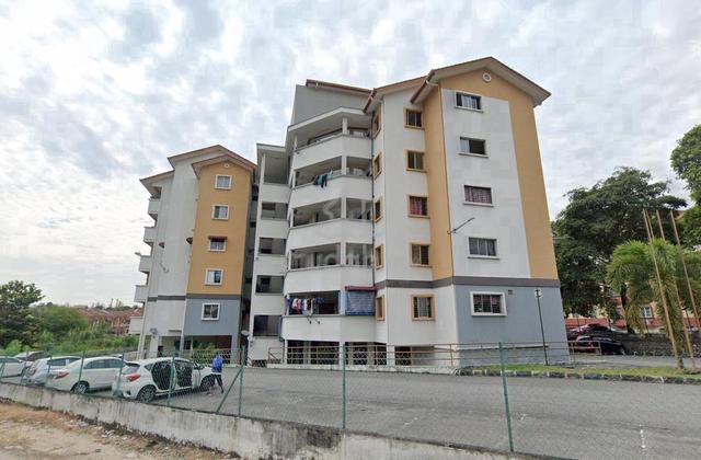 Pangsapuri Berlian Subang 1